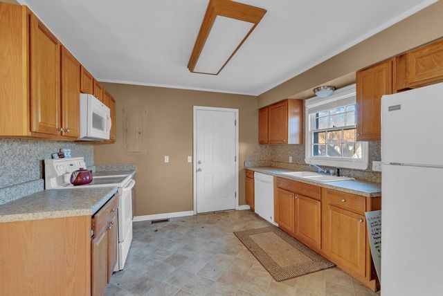 234 Virginia Ave, Sparta, TN 38583