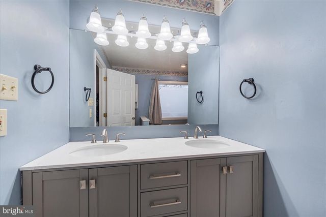 107 TUCKS CIR, Winchester, VA 22602