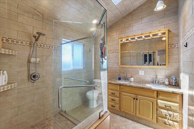 1011 Filer Ave W, Twin Falls, ID 83301