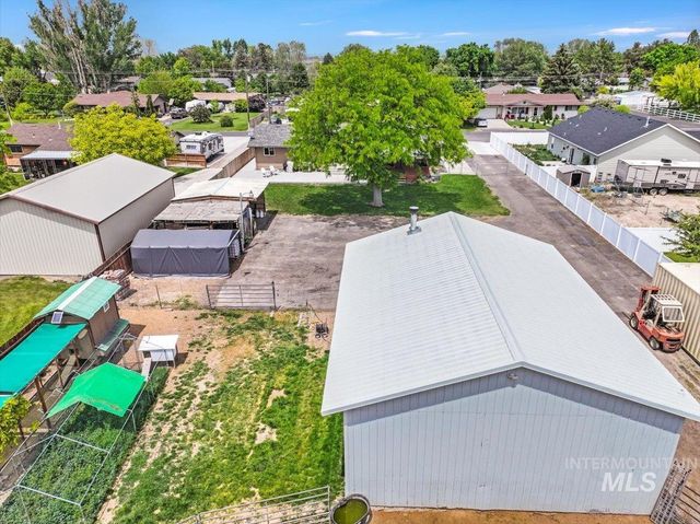 1011 Filer Ave W, Twin Falls, ID 83301