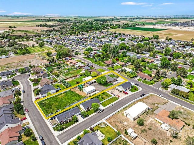 1011 Filer Ave W, Twin Falls, ID 83301