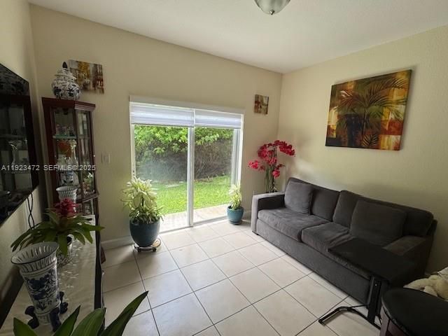 2811 SE 17th Ave 110, Homestead, FL 33035