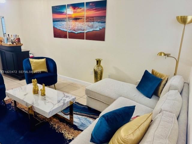 2811 SE 17th Ave 110, Homestead, FL 33035