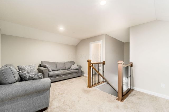 612 Ludham Trail, Pickerington, OH 43147