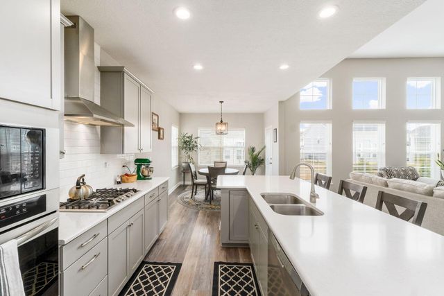 612 Ludham Trail, Pickerington, OH 43147