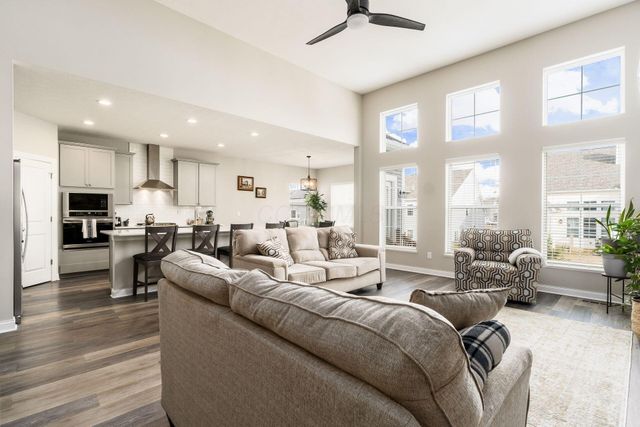 612 Ludham Trail, Pickerington, OH 43147