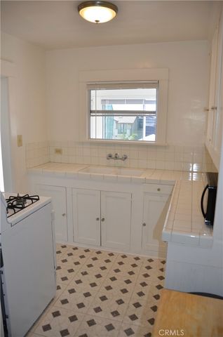830 Monterey, Hermosa Beach, CA 90254