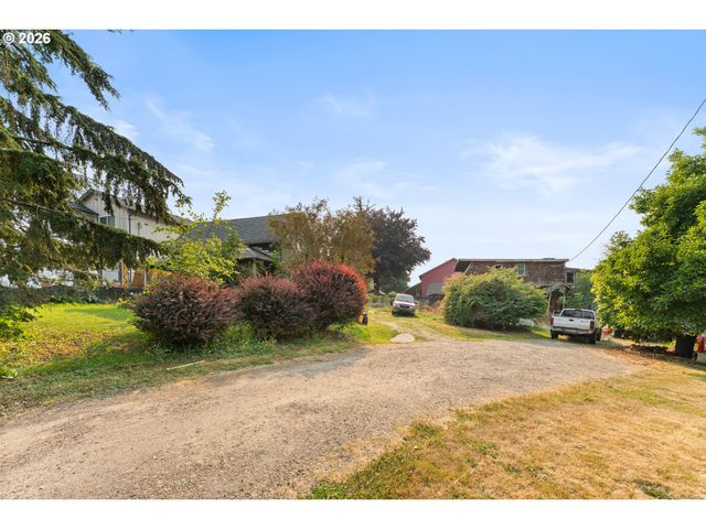 1949 Se ORIENT Dr, Gresham, OR 97080