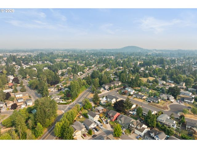 1949 Se ORIENT Dr, Gresham, OR 97080