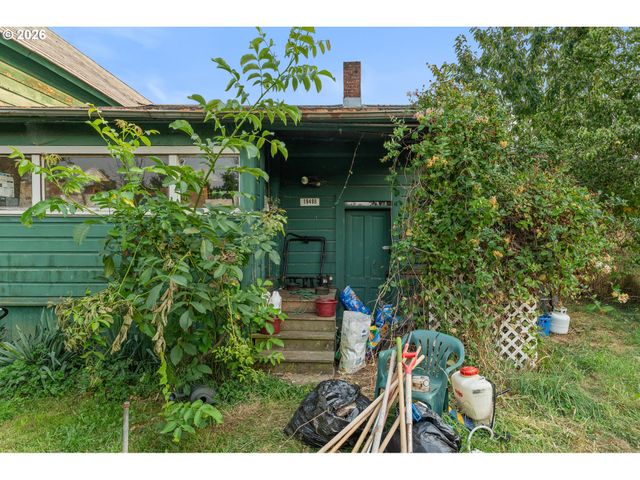 1949 Se ORIENT Dr, Gresham, OR 97080