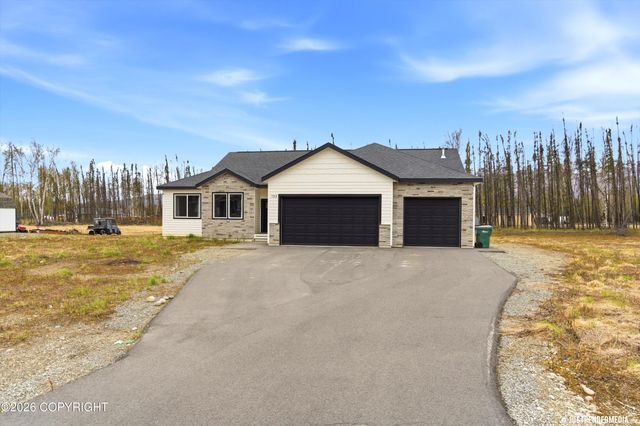 703 W Birdnest Drive, Wasilla, AK 99654