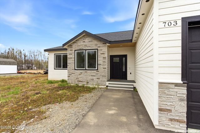 703 W Birdnest Drive, Wasilla, AK 99654