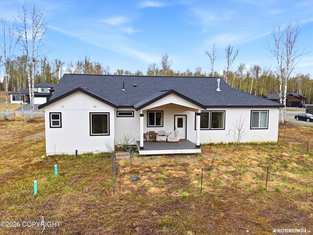 703 W Birdnest Drive, Wasilla, AK 99654