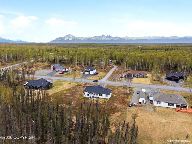 703 W Birdnest Drive, Wasilla, AK 99654