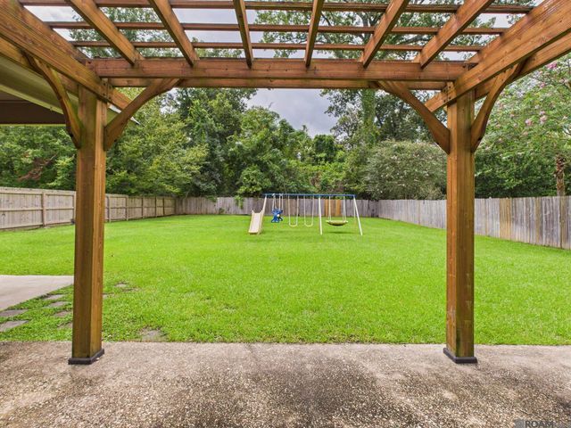 18071 Manchac Place Dr, Prairieville, LA 70769