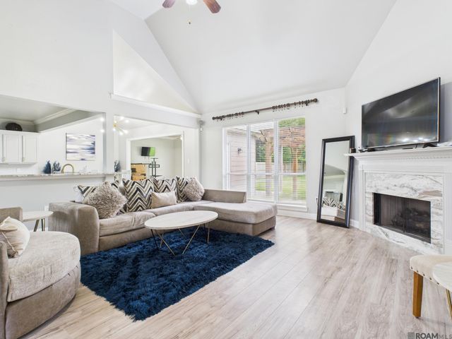 18071 Manchac Place Dr, Prairieville, LA 70769