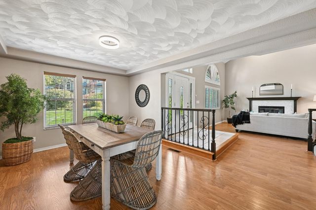 704 Quail Hill Ct, Auburn, CA 95603