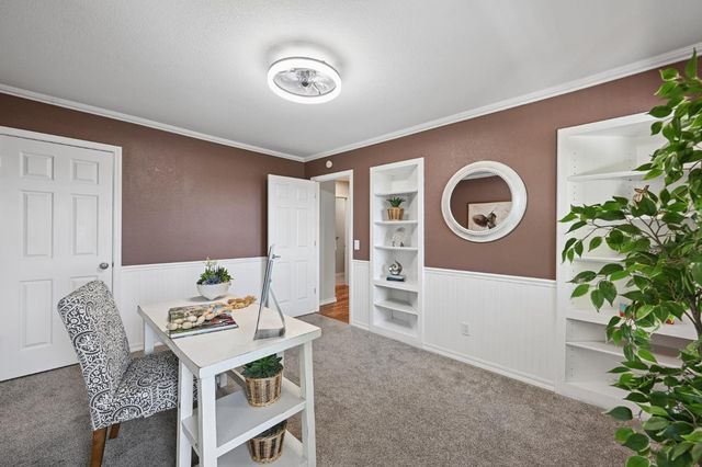 704 Quail Hill Ct, Auburn, CA 95603