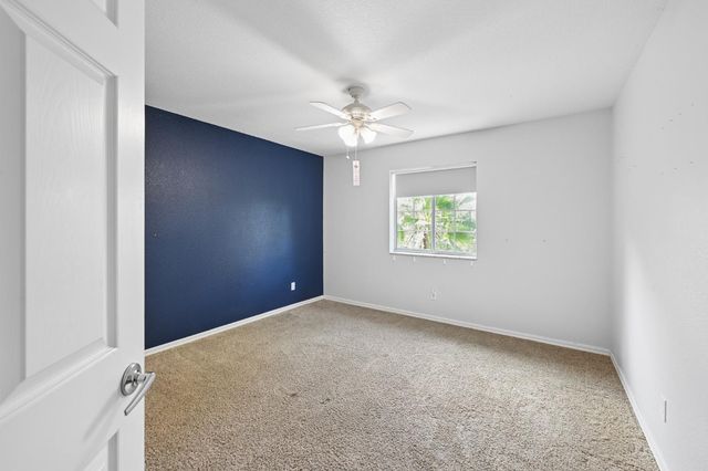704 Quail Hill Ct, Auburn, CA 95603