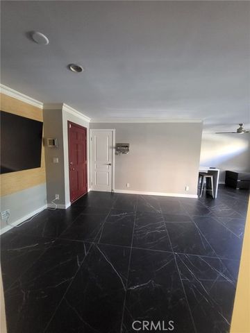 1154 S Barrington Avenue 103, Los Angeles, CA 90049