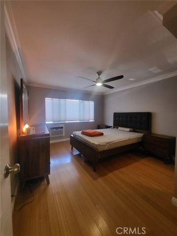 1154 S Barrington Avenue 103, Los Angeles, CA 90049