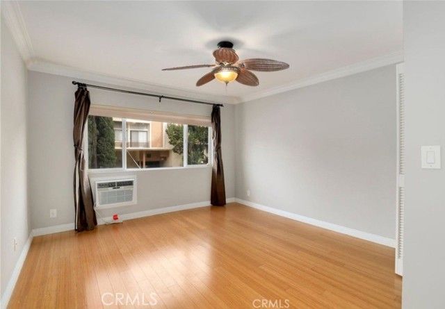 1154 S Barrington Avenue 103, Los Angeles, CA 90049