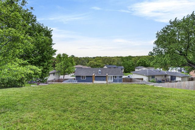 122 ROSEBUD Lane, Council Bluffs, IA 51503