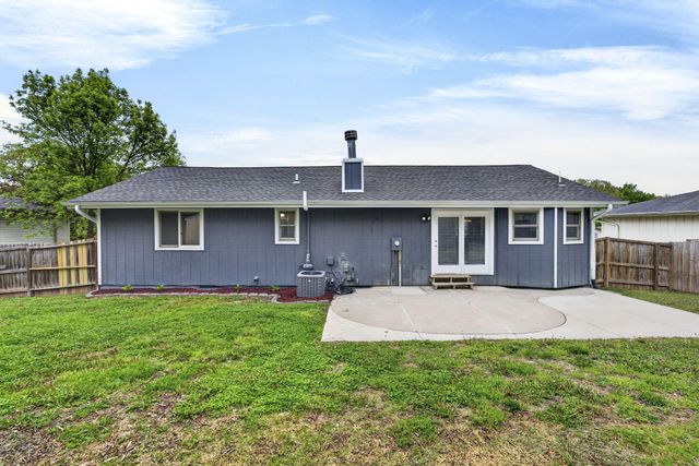 122 ROSEBUD Lane, Council Bluffs, IA 51503
