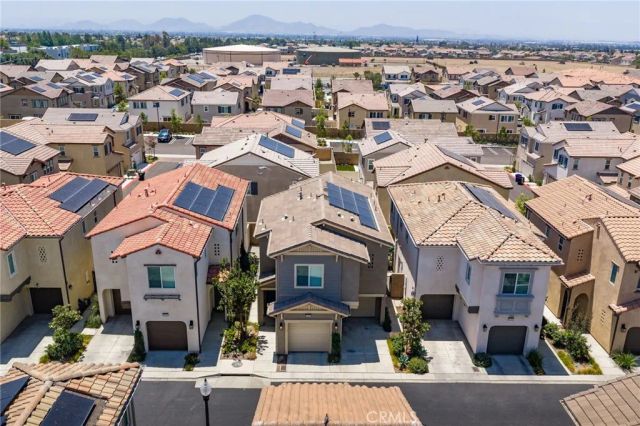 16049 Narni, Fontana, CA 92336