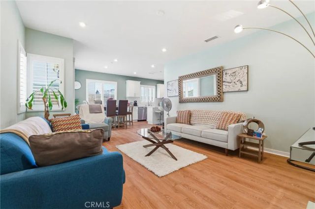 16049 Narni, Fontana, CA 92336