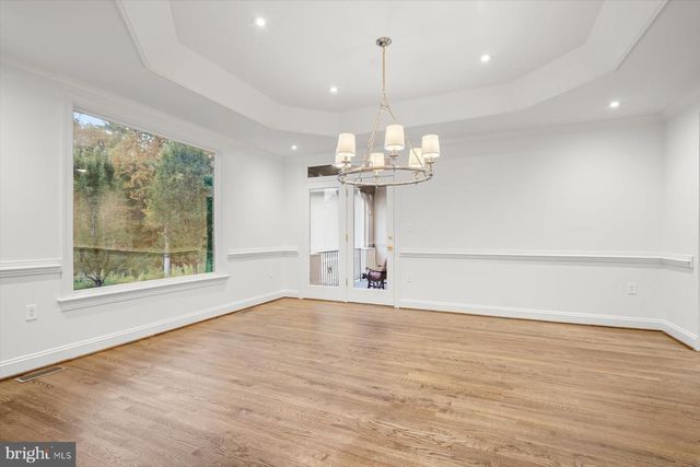 1404 WYNHURST LN, Vienna, VA 22182