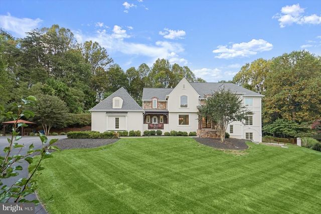 1404 WYNHURST LN, Vienna, VA 22182