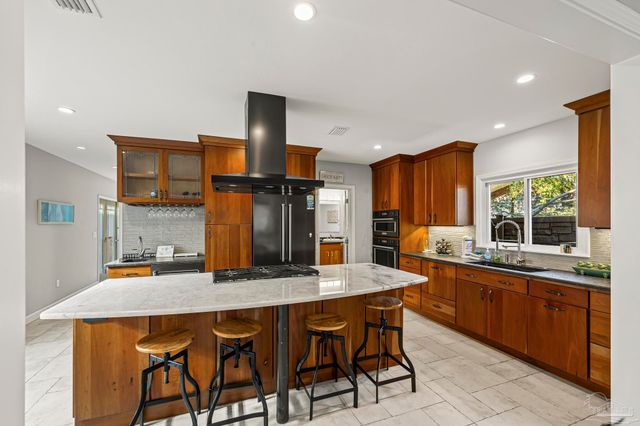 129 Country Club Rd, Pensacola, FL 32507