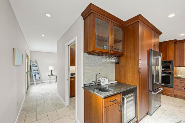 129 Country Club Rd, Pensacola, FL 32507