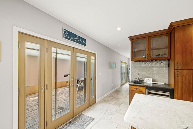 129 Country Club Rd, Pensacola, FL 32507