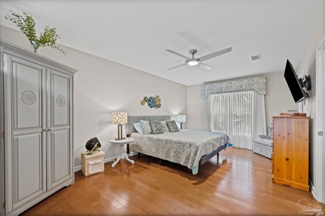 129 Country Club Rd, Pensacola, FL 32507