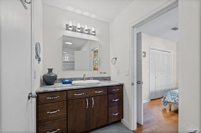 129 Country Club Rd, Pensacola, FL 32507