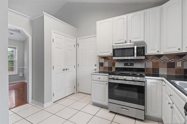 325 Barefoot Road, Fayetteville, NC 28306