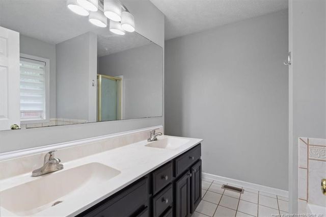 325 Barefoot Road, Fayetteville, NC 28306