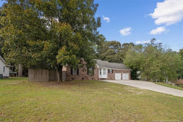 325 Barefoot Road, Fayetteville, NC 28306