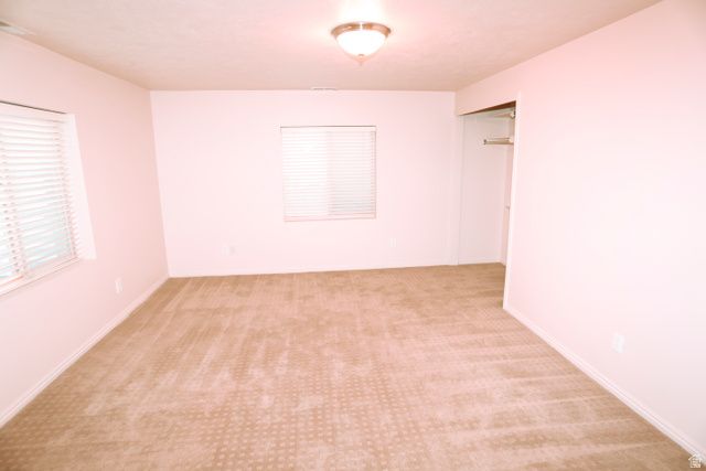 3068 W MATTERHORN DR, Taylorsville, UT 84129