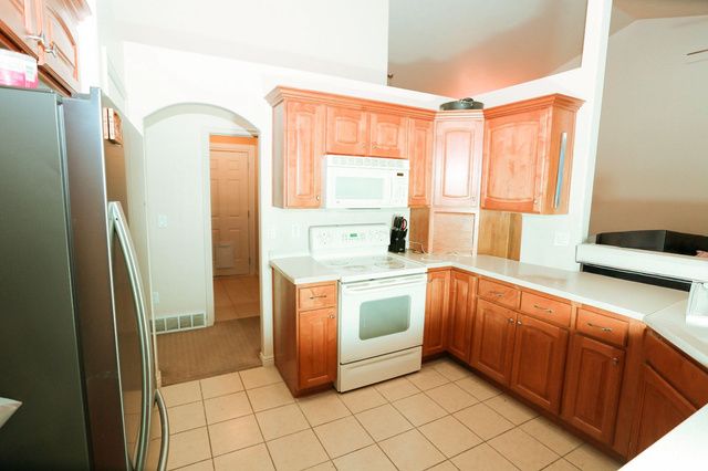 3068 W MATTERHORN DR, Taylorsville, UT 84129