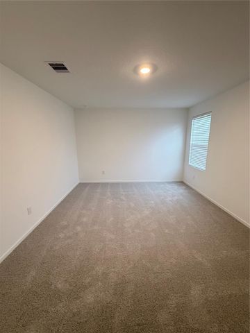 18712 Loom Drive, Conroe, TX 77306