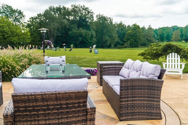 2567 Ravines Trail Drive, Byron Center, MI 49315