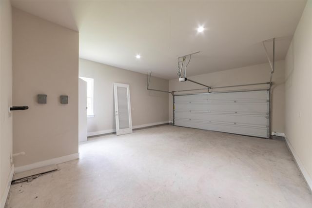 625 Birch LN, Cottonwood Shores, TX 78657