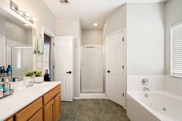 1432 N Yellowood Avenue, Broken Arrow, OK 74012