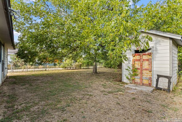 1611 S Callaghan Rd., San Antonio, TX 78227
