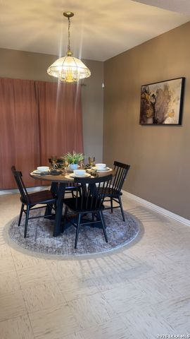 1611 S Callaghan Rd., San Antonio, TX 78227