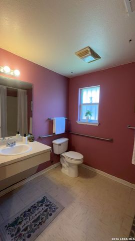 1611 S Callaghan Rd., San Antonio, TX 78227