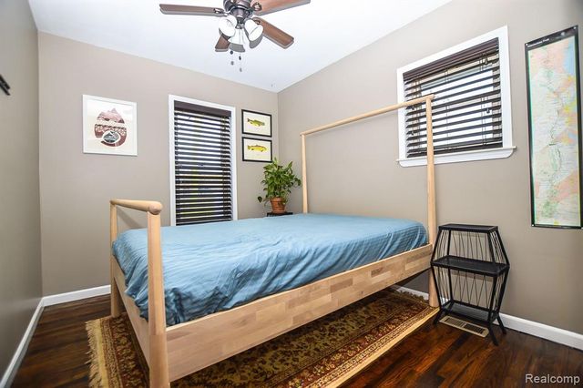 630 Ardmore Drive, Ferndale, MI 48220